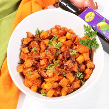 Overhead of bowl of roasted sweet potatoes.