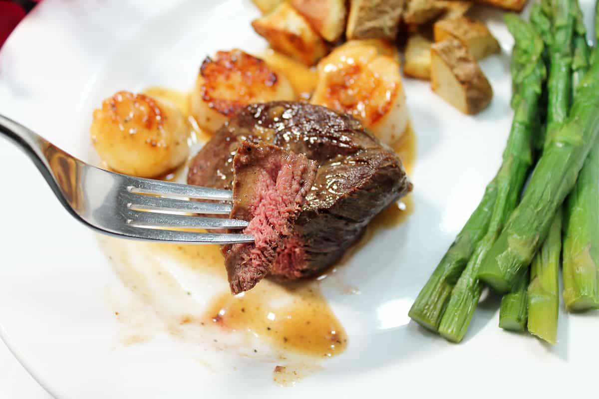 Steak and Scallops with Champagne Butter Sauce 2 Cookin Mamas