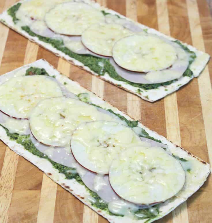 Turkey Apple Pesto Flatbread 5