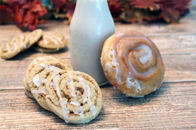 Cinnamon Crunch Cookies and cinnamon bun|2CookinMamas