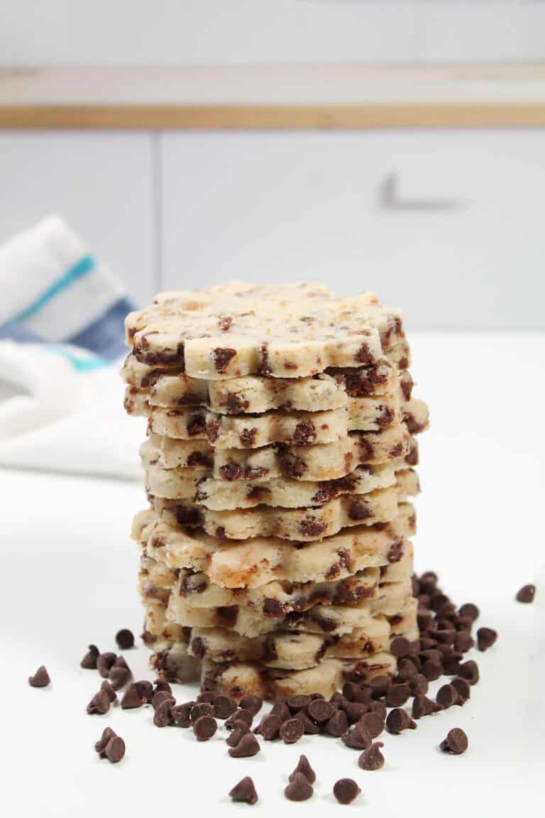 Toffee Chocolate Chip Shortbread Cookies 2 Cookin Mamas