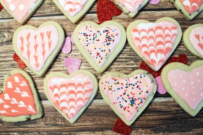 Sweet Heart Cookies lined up|2CookinMamas