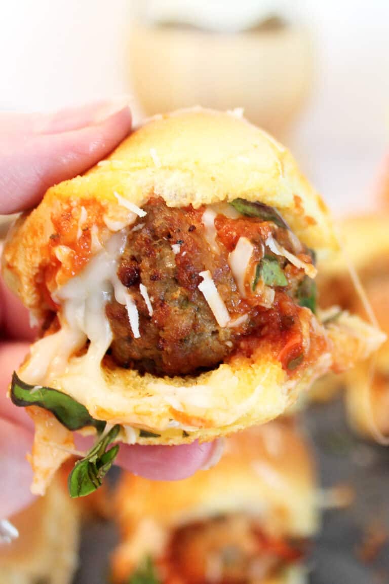 Easy Meatball Sliders with Hawaiian Rolls 2 Cookin Mamas