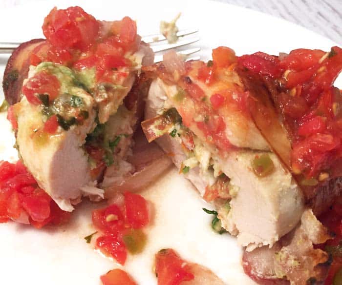 guacamole-stuffed-chicken-with-salsa | 2 Cookin Mamas