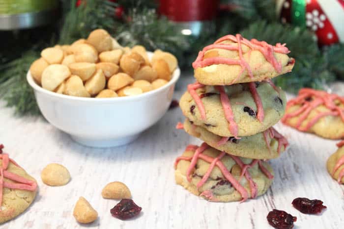 white chocolate cranberry nut cookies