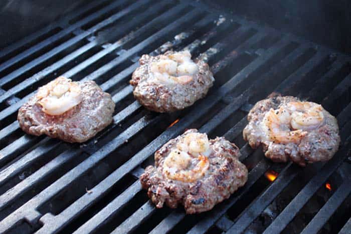 Key West Burger with Key Lime Salsa grilling 1 | 2 Cookin Mamas