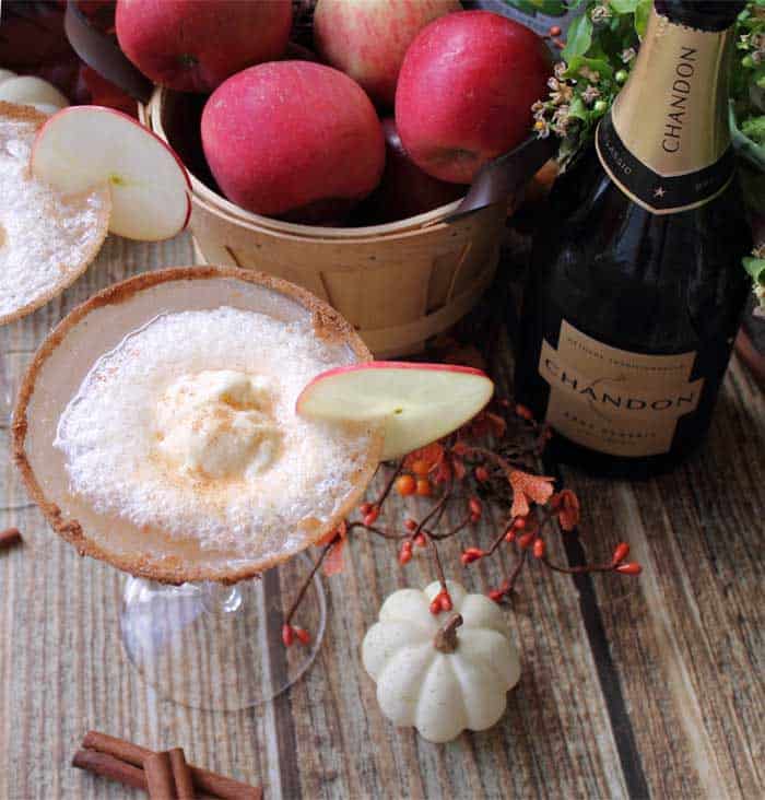 Apple Cider Float Cocktail with champagne| 2 Cookin Mamas