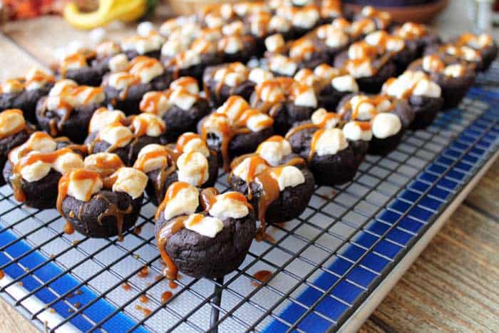 Kahlua Hot Chocolate Cookies caramel drizzle closeup | 2 Cookin Mamas