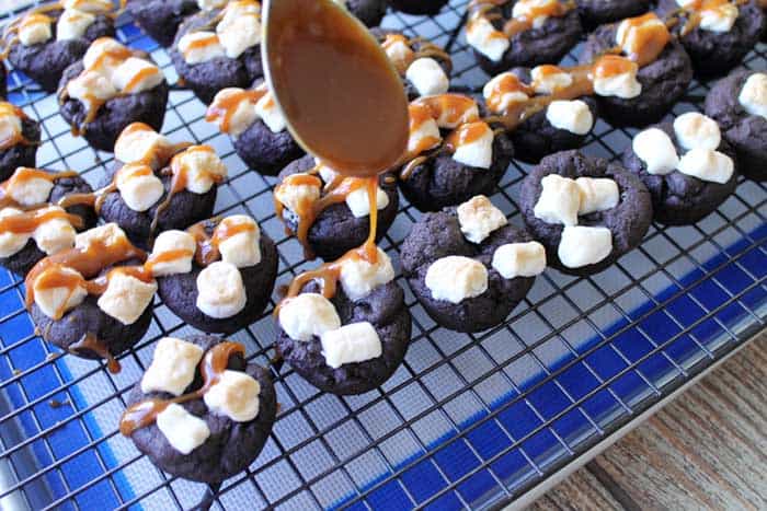 Kahlua Hot Chocolate Cookies drizzle caramel | 2 Cookin Mamas