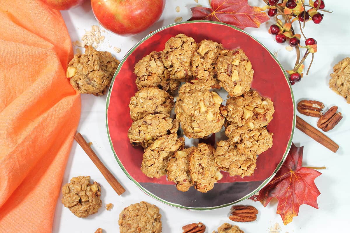 Apple Oatmeal Cookies 2 Cookin Mamas