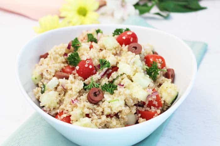 Greek Quinoa Salad 1 | 2 Cookin Mamas