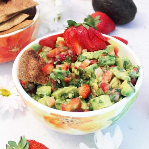 Strawberry Avocado Salsa and Cinnamon Tortilla Chips square | 2 Cookin Mamas