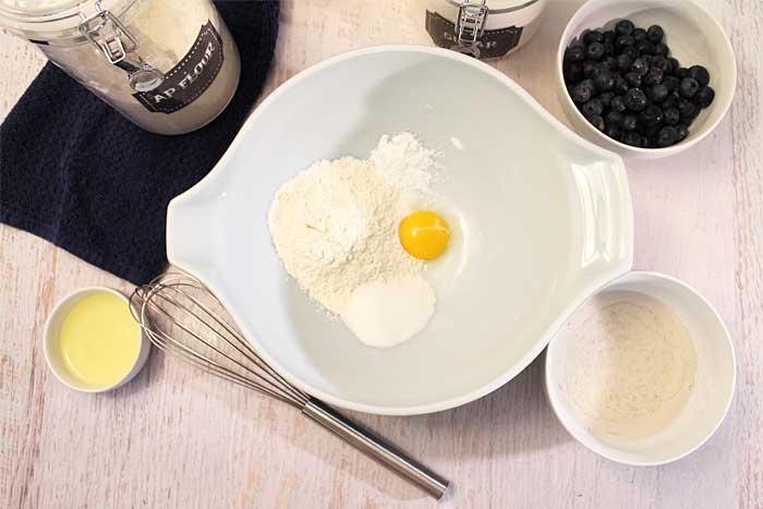 Lemon Blueberry Pancakes Step 1