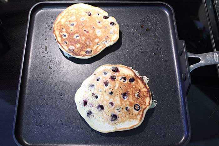 Lemon Blueberry Pancakes Step 6