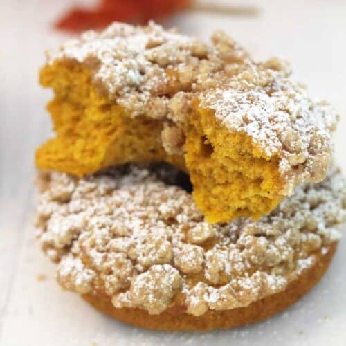 Baked Pumpkin Doughnuts with Crumb Topping square