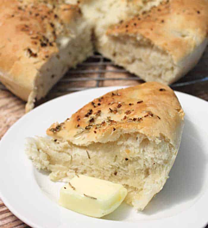 Garlic Rosemary Skillet Bread cut closeup