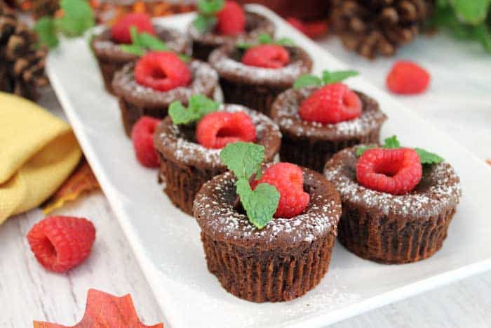 Molten Chocolate Cupcakes closeup plateful