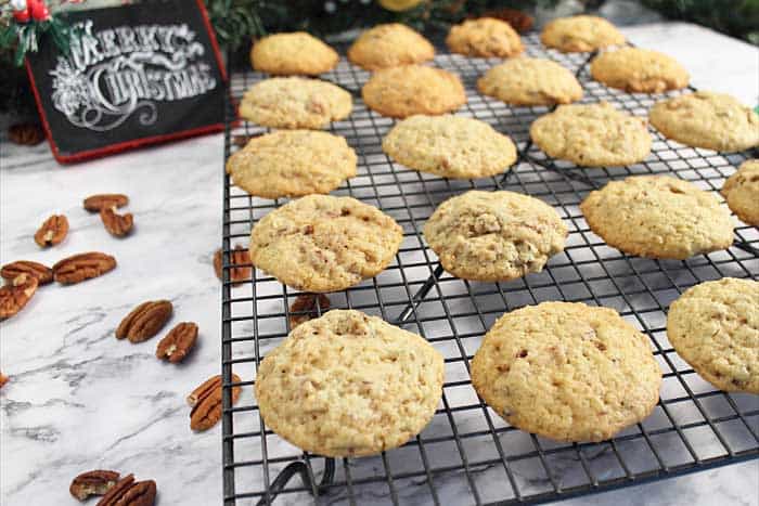 Butter Pecan Ice Cream Cookies cooling on rack