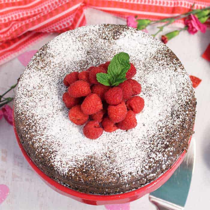 FLOURLESS CHOCOLATE TORTE image