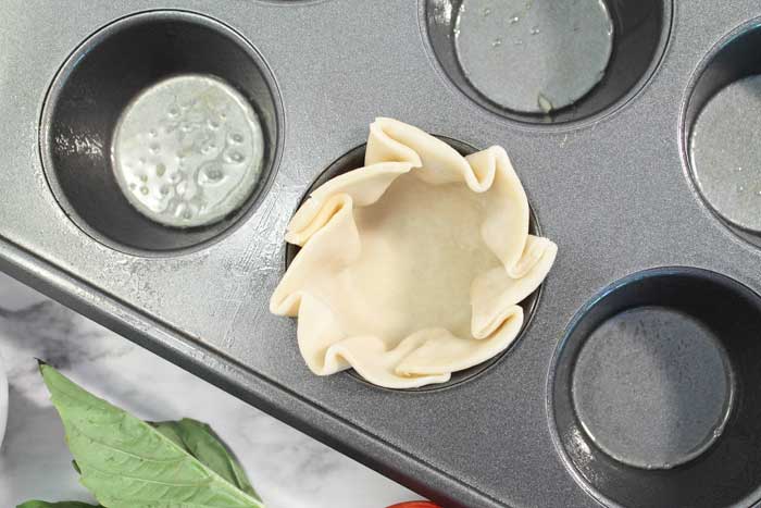 how to pleat an empanada