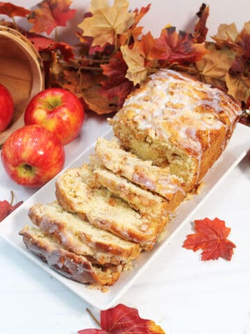 Apple Pull Apart Bread sliced.