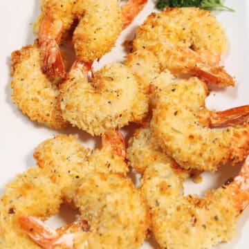 Closeup of air fryer fried shrimp.