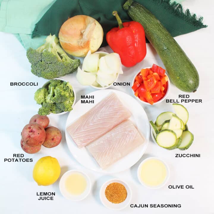 Grilled Mahi Mahi with Vegetables in Foil Packets