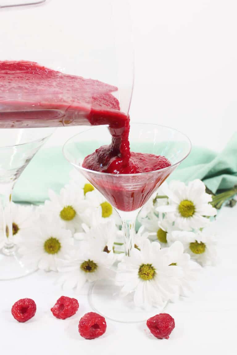 Best Frozen Raspberry Daiquiri Recipe - 2 Cookin Mamas