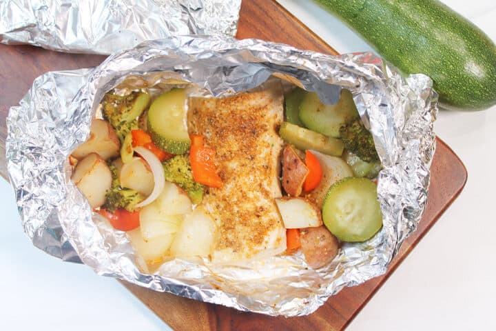 Grilled Mahi Mahi with Vegetables in Foil Packets