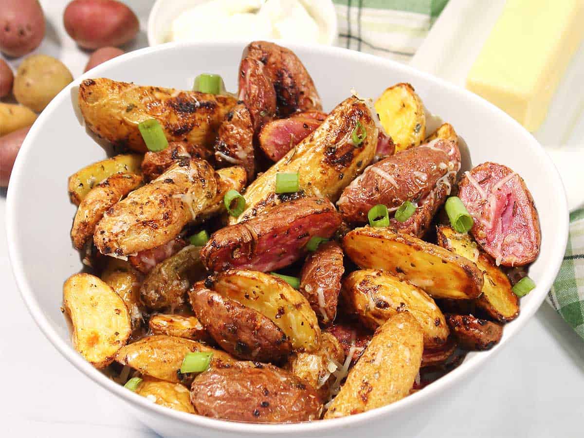 Air Fryer Fingerling Potatoes 2 Cookin Mamas