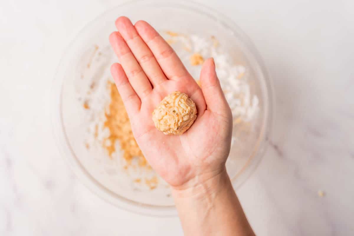 How to form pizza bite dough ball.