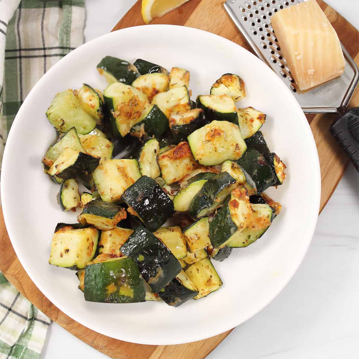 Overhead of air fryer zucchini in serving bowl.