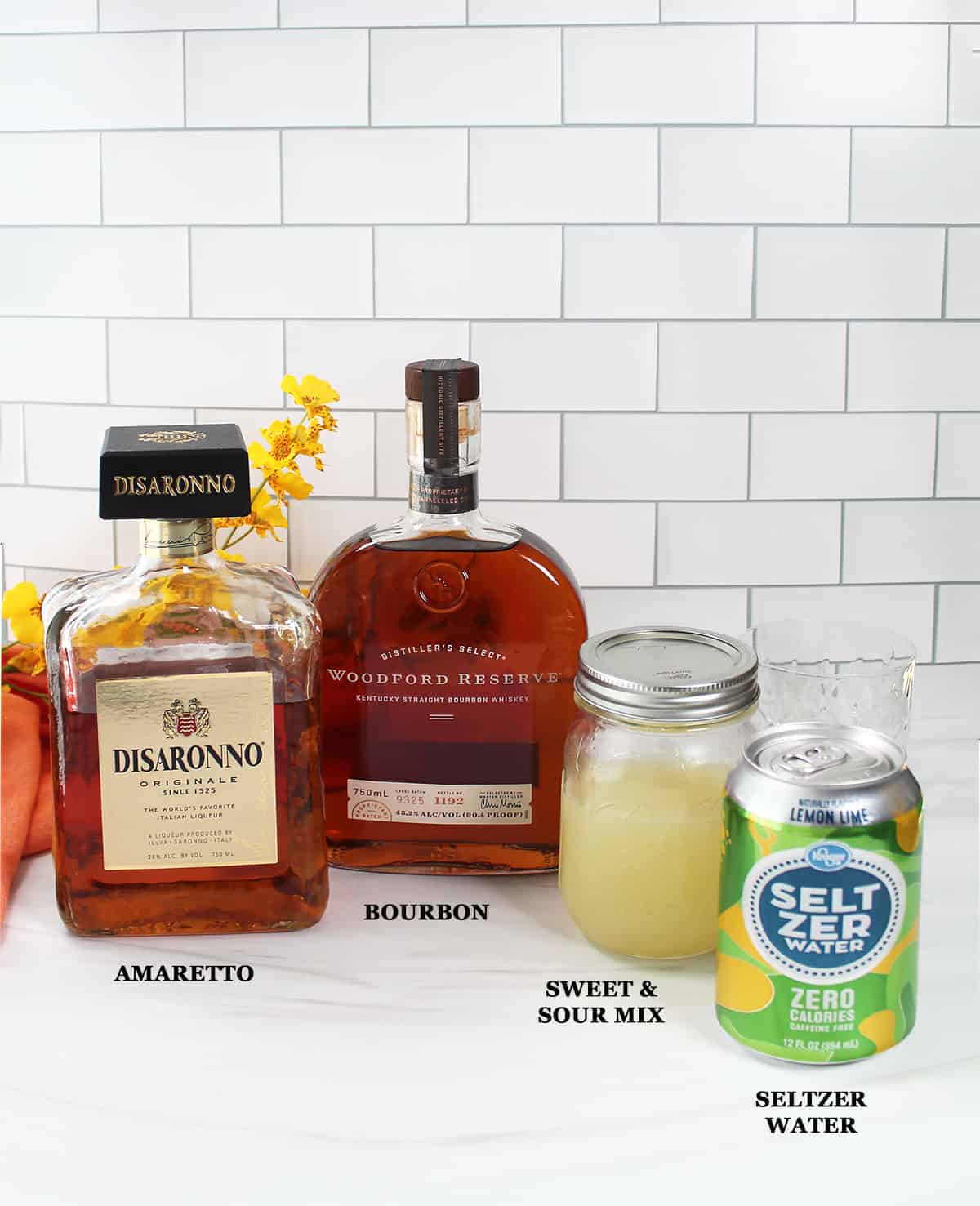 Amaretto sour ingredients.