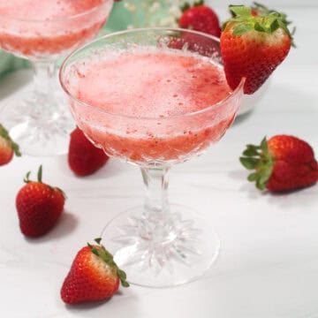 Single strawberry cocktail.