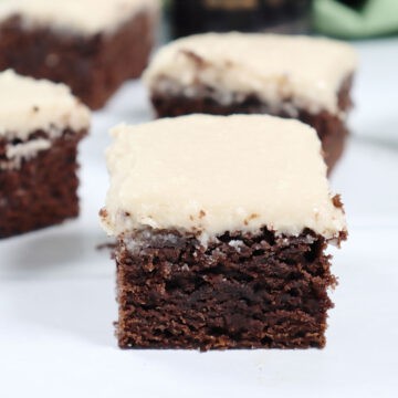 Single frosted Guinness Brownie.