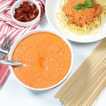 Creamy Vodka Sauce in bowl.